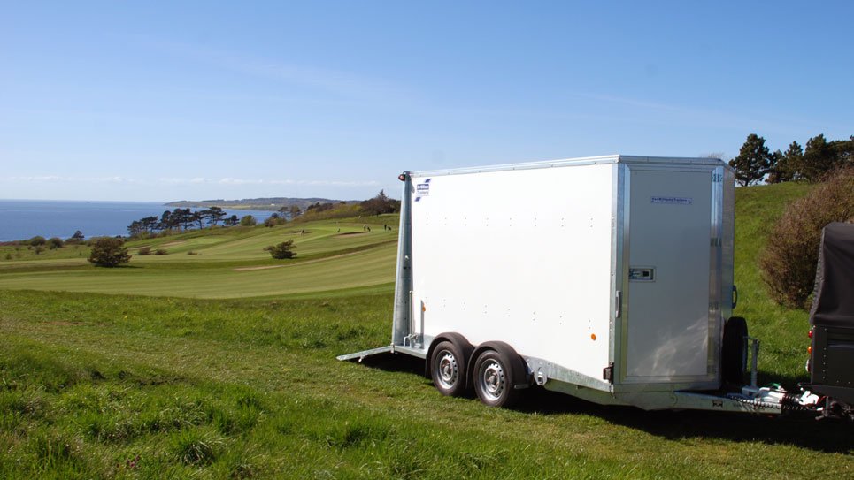 JUBILÆUMSTILBUD – Ifor Williams BV126 Inkl. GRATIS Udstyr For 6.195,-